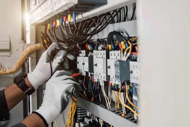 Best Circuit Breaker Repair  in Zephyrhills, FL